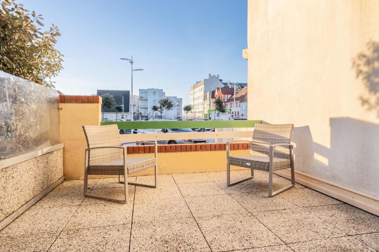Agreable Appartement Et Terrasse A 2 Pas De La Mer 维姆勒 外观 照片