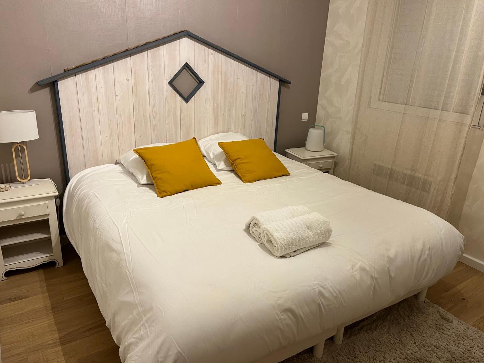 Agreable Appartement Et Terrasse A 2 Pas De La Mer 维姆勒 外观 照片
