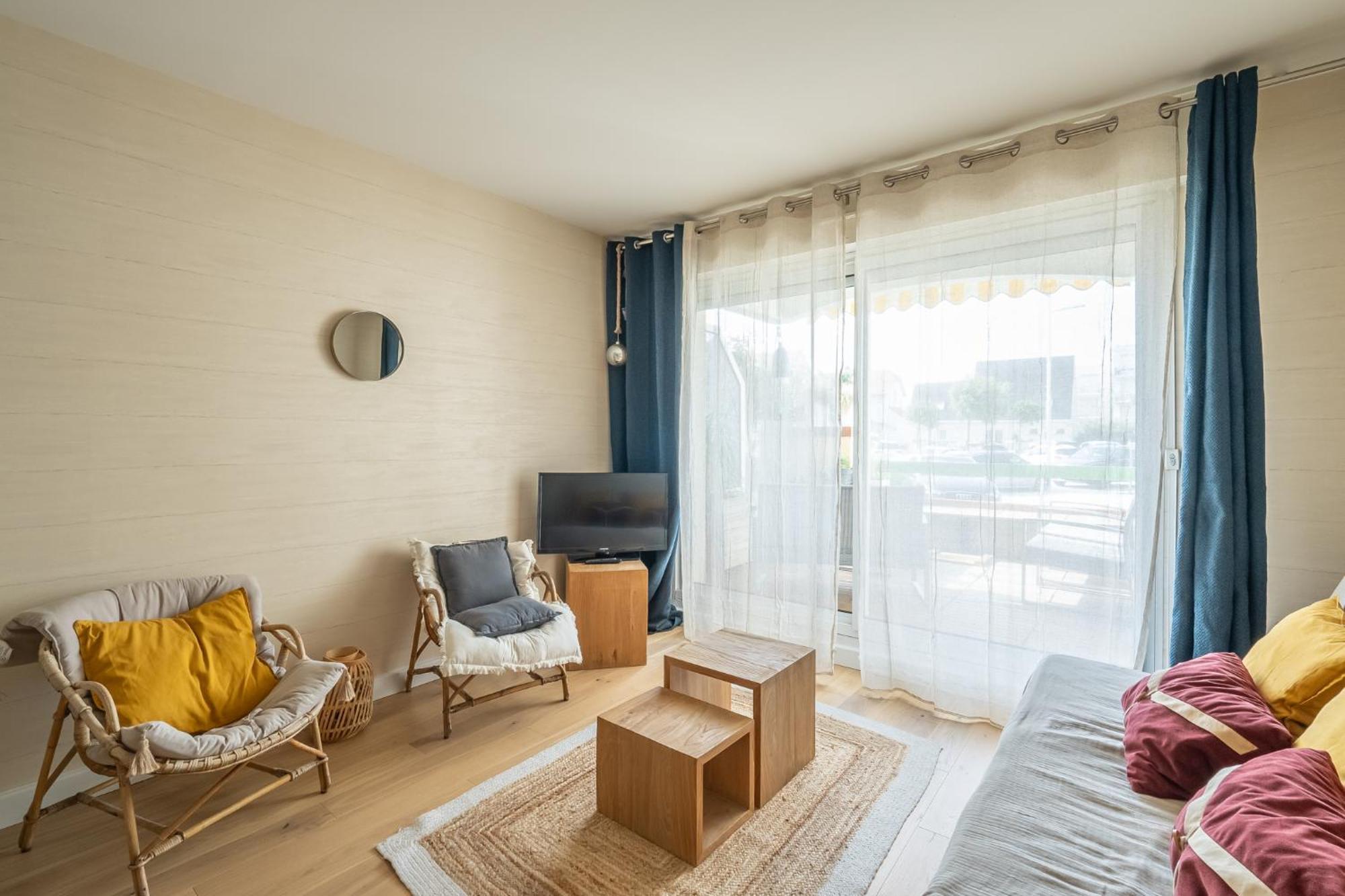 Agreable Appartement Et Terrasse A 2 Pas De La Mer 维姆勒 外观 照片