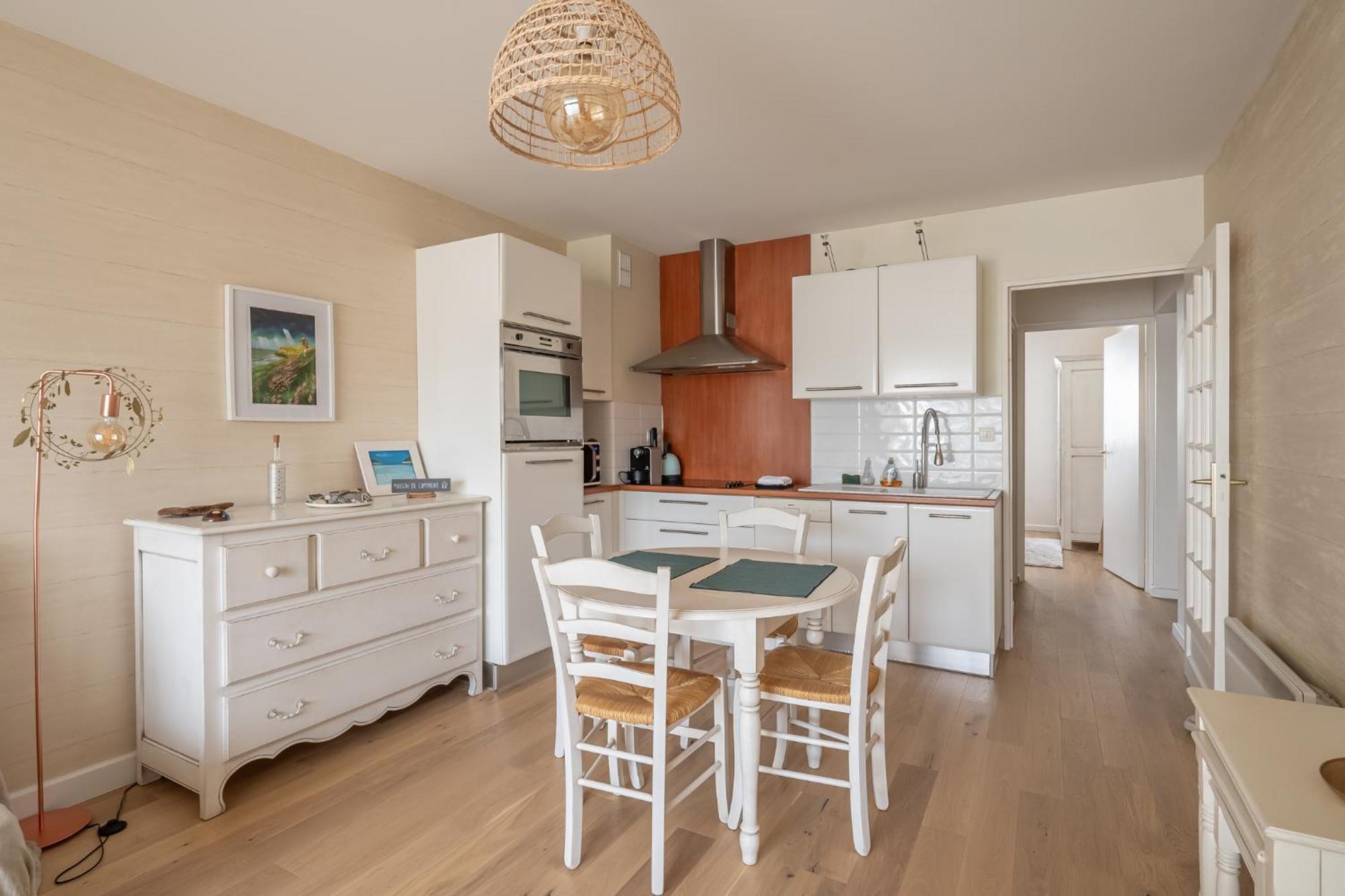 Agreable Appartement Et Terrasse A 2 Pas De La Mer 维姆勒 外观 照片